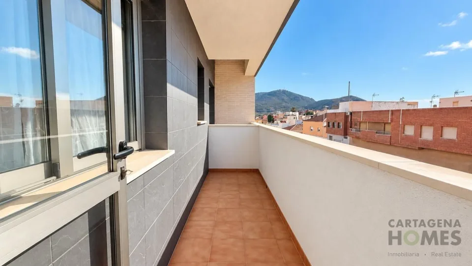 Nueva Santa Lucia: Piso + 2 Garajes y Trastero en Nueva Santa Lucia — foto 11