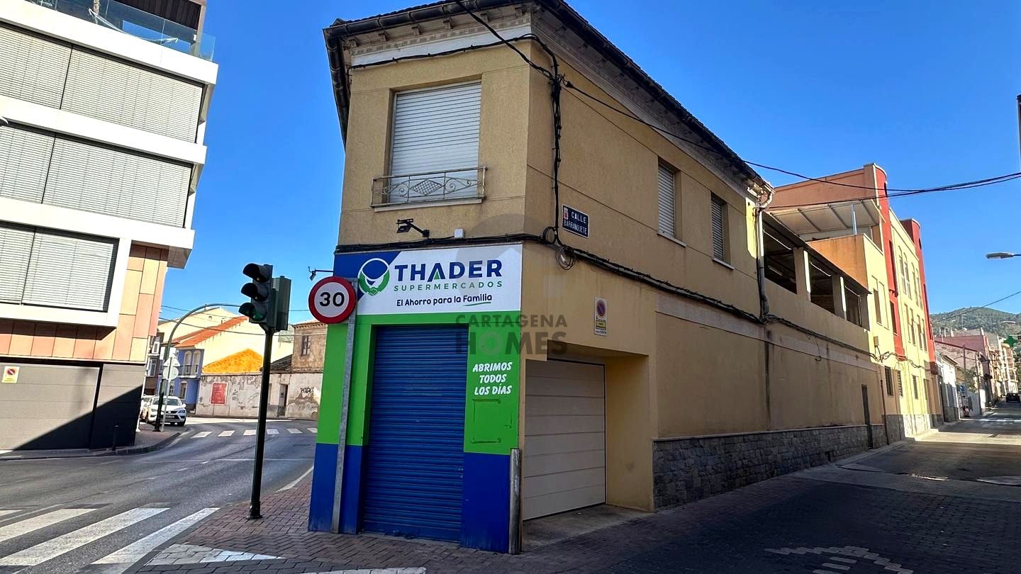 Casa / Chalet en venta en Murcia de 324 m2 en La Alberca — foto 2