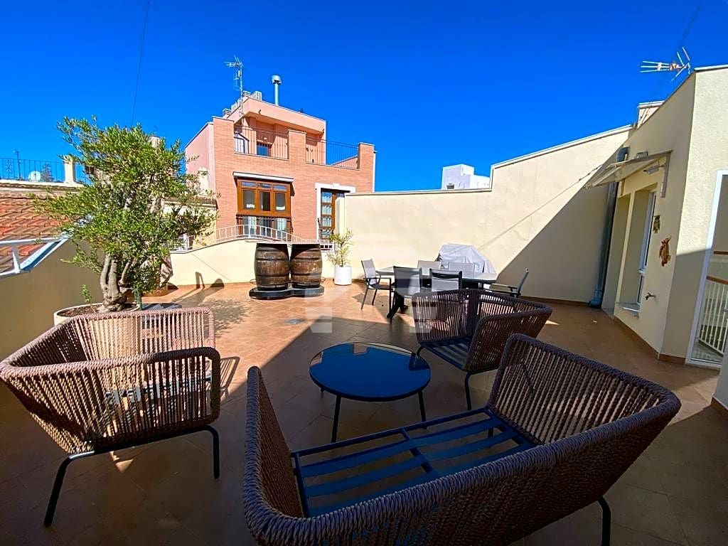 ¡Ático En Pleno Casco Histórico! en Casco Historico — en venta