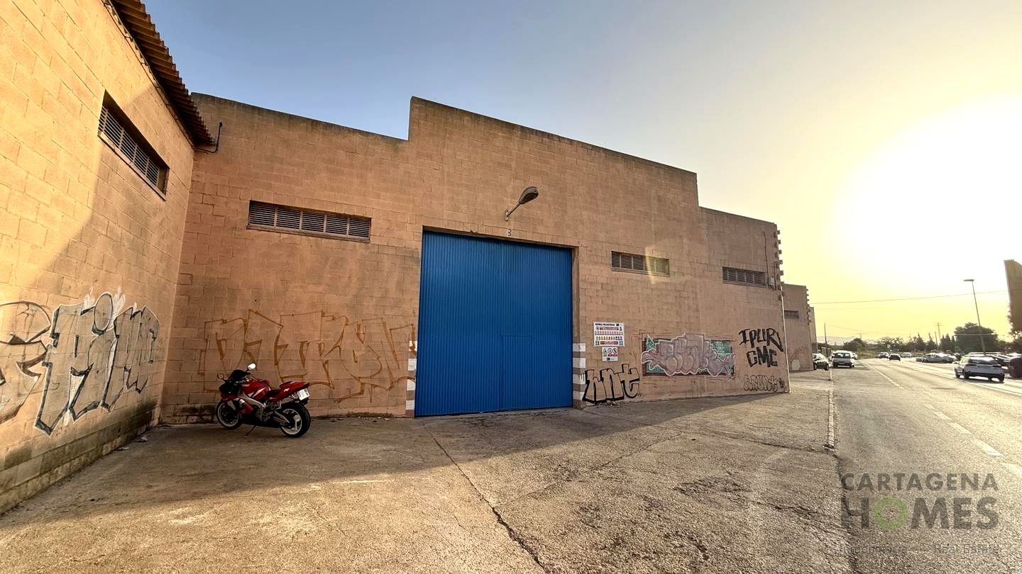 Más de 1.500 m² diáfanos a un paso de Cabezo Beaza en Torreciega — foto 8